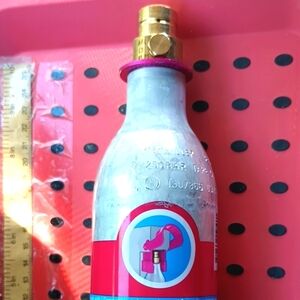 PINK SNAP ON SODASTREAM EMPTY TANK FOR THE USE WITH NEWER MACHINES 2020 & UP